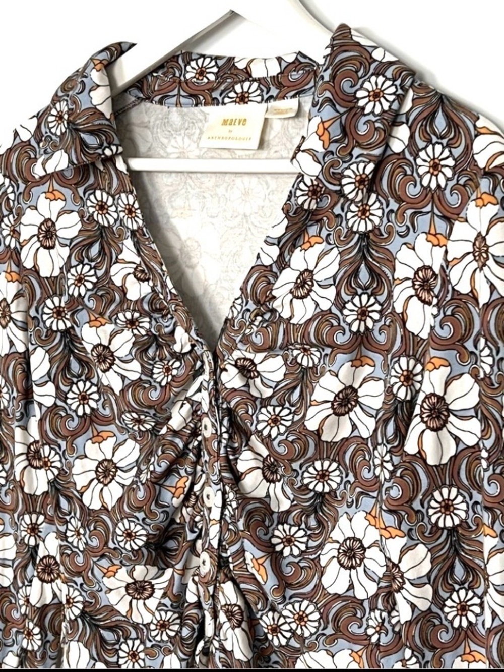 Anthropologie Maeve Ruched Floral Button Front Top Medium - Picture 6 of 9